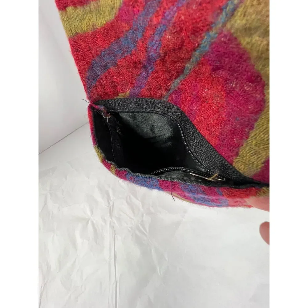 InStyle Boiled Wool Scarf w Hidden Zippered Security Pockets – Abstract print